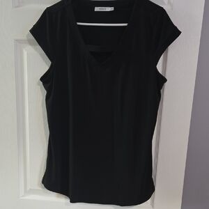 Ricki's Black V-Neck Short Sleeve Top